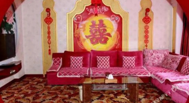 Hotspring Grand Hotel, Book Hotel Hotels in Weifang with a Pool, Swimming Pool