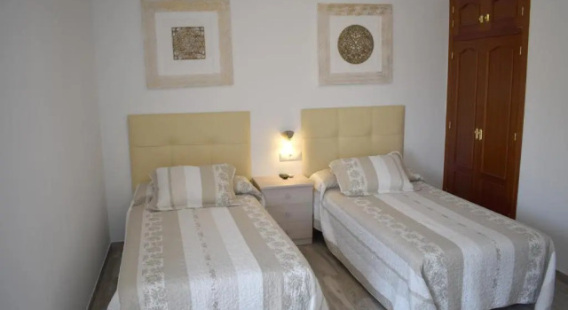 Iznájar Suites, Забронировать Отель Иснахар Cordoba Province, рядом с Церковь апостола Сантьяго