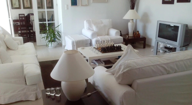 Hazeldene, Book Hotel Marigny Poitou-Charentes