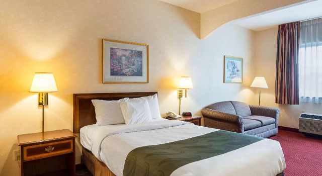 Двухместный люкс Quality Inn & Suites Kearneysville - Martinsburg