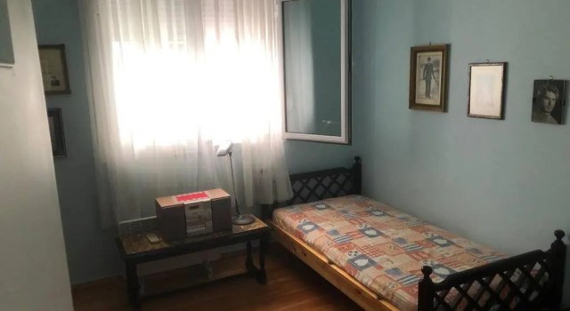 ΑΝΑΚΑΙΝΙΣΜΕΝΗ ΜΟΝΟΚΑΤΟΙΚΙΑ στο κέντρο της πόλης με κήπο, Book Hotel Mesolongion 