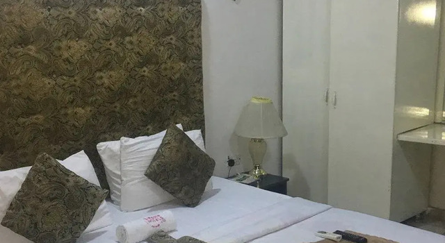 Chrisolik Hotel, Prenota Hotel Hotel a Obio-Akp con parcheggio, Parcheggio