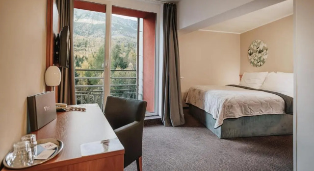 Люкс Atrium Hotel - Family friendly
