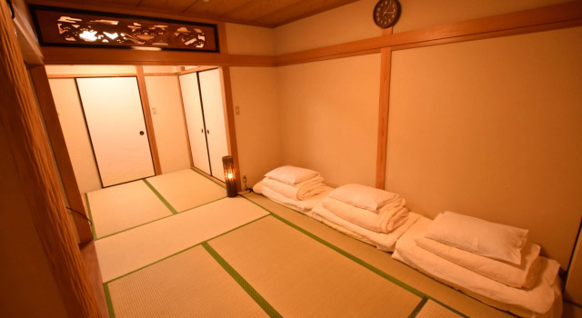 Miyoshi Yoshifusa Tengachaya Osaka, Забронировать Дом для отпуска Виллы Осаки, рядом с Matsunomiya Shrine, Вилла