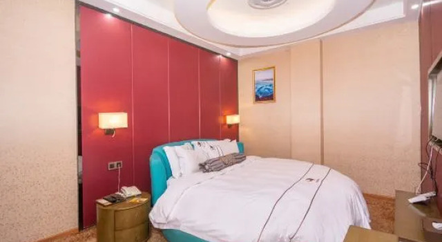 Yijin Theme Hotel, Book Hotel Enshi Hubei