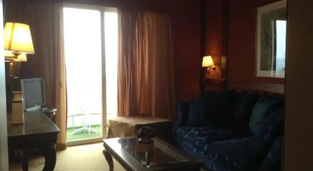 Полулюкс Standard Park Hotel