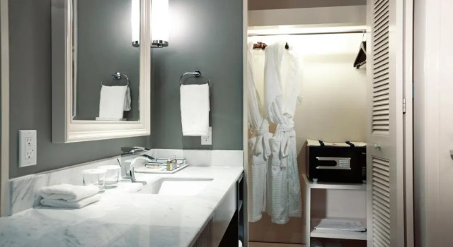 Двухместный номер Deluxe Kensington Hotel Saipan