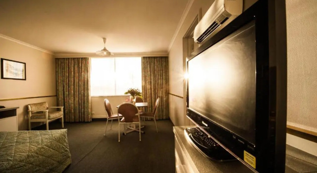 Апартаменты Parklane Motel
