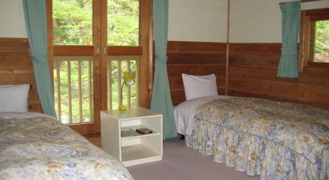 Hirotani Pension & Lodge, Prenota Affittacamere Hara 