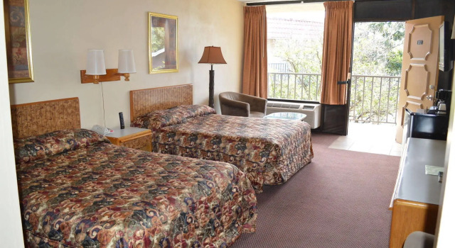Tarpon Shores Inn, Buchen Sie Gasthaus Tarpon Springs Pinellas County