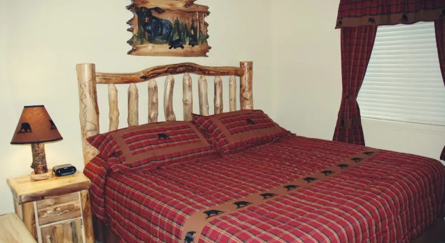 Bear Trap Cabins, Buchen Sie Hotel Gardiner Yellowstone National Park-North Gate