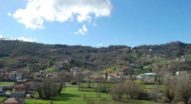 La Torretta, Book Hotel Hotels in Beverino with Parking, Parking