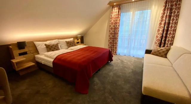 Двухместный номер Deluxe с балконом Hotel Gibswilerstube