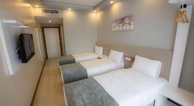 Трёхместный номер Deluxe Royal İnci Hotel