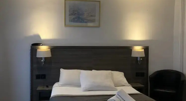 Номер Standard Luxor Bastille Hotel