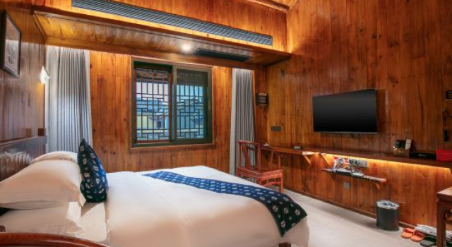 Семейный люкс с красивым видом из окна Penglai Heyuan Inn (Pu'er Tea Town Branch)