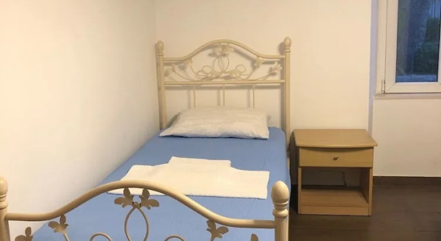 Номер Economy Rooms Garden