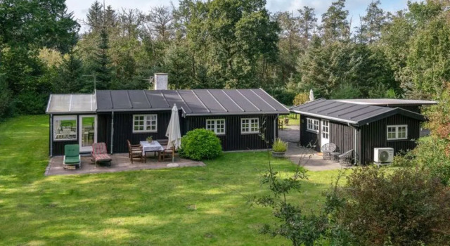 "Arnborg" - 2km from the sea in NE Jutland, Rezervovat Hotel  