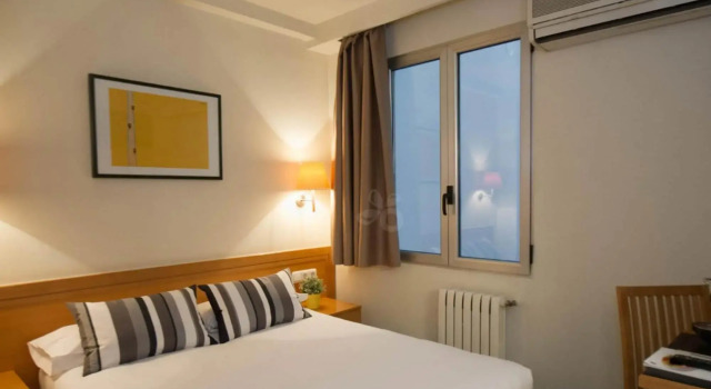 Hotel Zaragoza Plaza