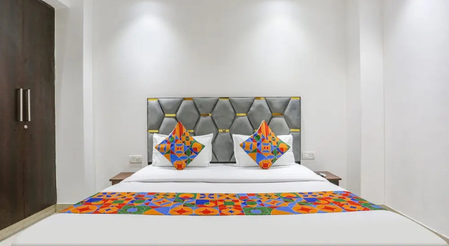 Номер Deluxe Fabhotel 24&7