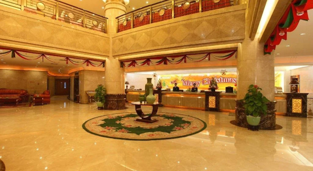 Longquan Sunny Hotel