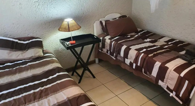 Апартаменты с 2 комнатами 2 Bedroom Cottage