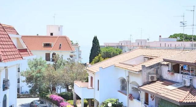 Turchese -accogliente Appartamento a Pochi Passi Dalla Spiaggia Vicino Taormina, Book Apartment Hotels in Sicily with Parking, Parking