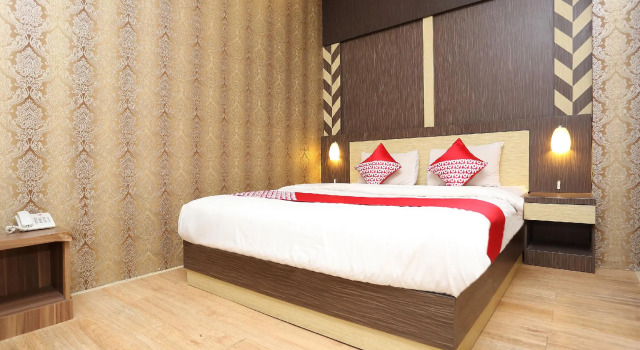Люкс Sans Hotel City Inn Palangkaraya