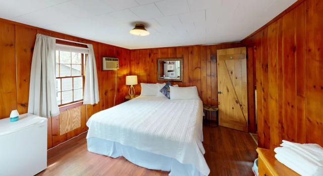 Двухместный коттедж Economy The Lakeview Inn & Cottages