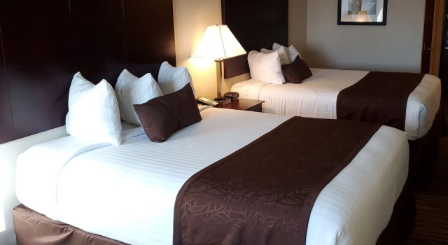 Четырёхместная студия Cobblestone Inn & Suites Maryville