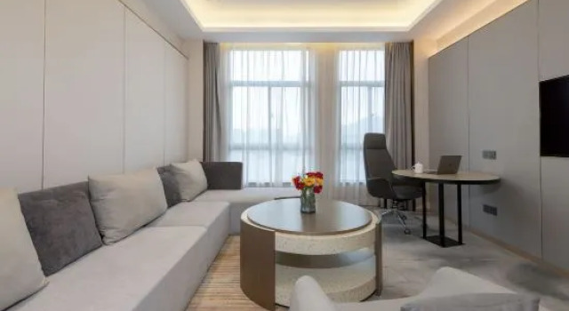 Люкс Deluxe Wenzhou Yongjia Yiju Life Hotel