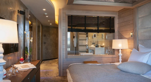 Номер Deluxe Grandes Alpes Hotel