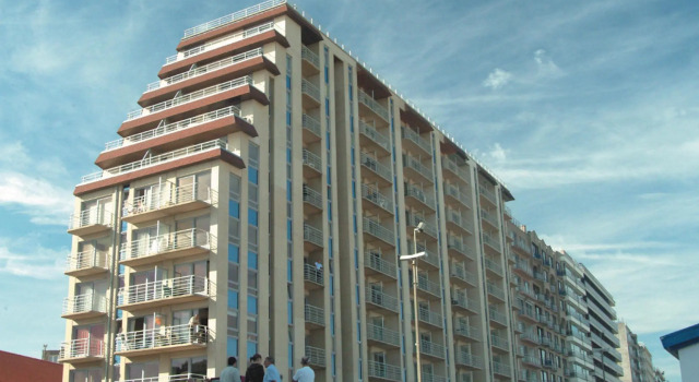 Comfortable studio in Blankenberge with a view over the city, Забронировать Отель Отели Западной Фландрия 3 звезды, 3*
