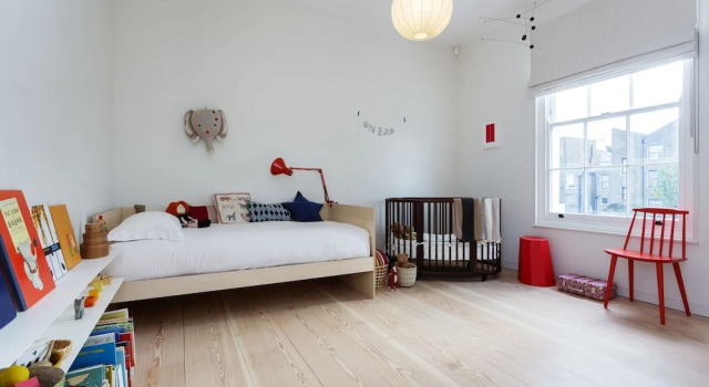 Veeve - Canonbury Charm