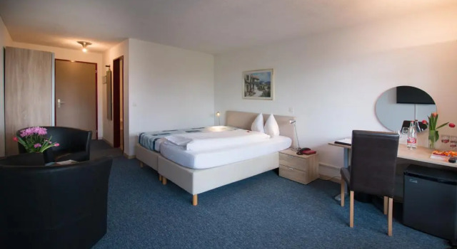 Park - Hotel Inseli