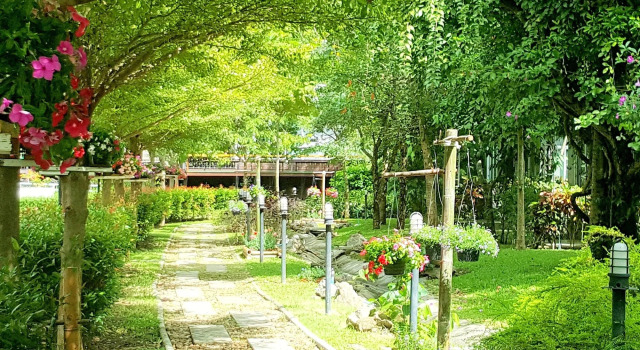Baan Suan Him Doi