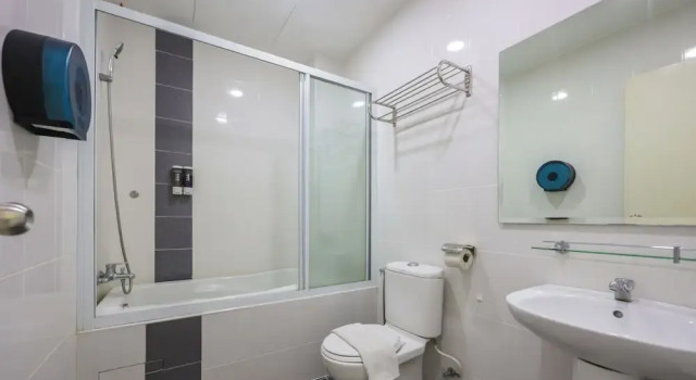 Двухместный номер Deluxe с балконом и с видом на море AnyLodge Waterfront Marina Island Pangkor-Lumut