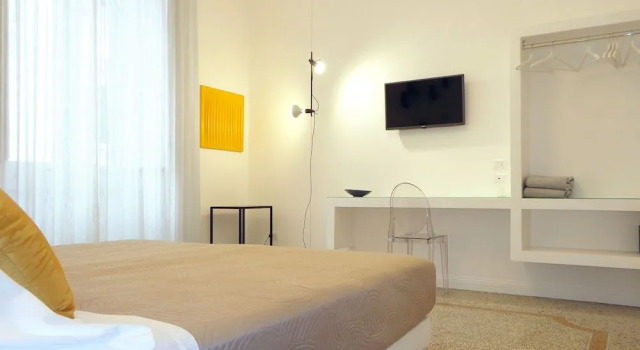 Re Ruggero Rooms
