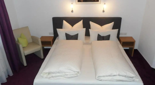 Номер Comfort Gasthaus Ratsstüble