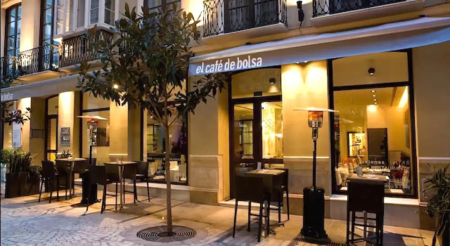 Waterfront Capuchinos Apartment, Забронировать Апартаменты/квартира Апартаменты Малаги, рядом с Salamanca Market, Апартаменты/квартира
