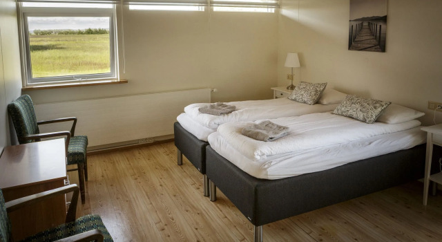 South Central Guesthouse, Book Guesthouse Hotels in Olafsvellir with Parking, Parking