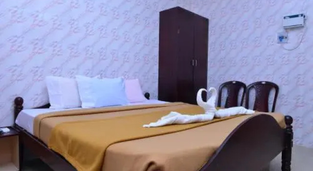 Maharaja Residency, Book Hotel Manapparai Tamil Nadu