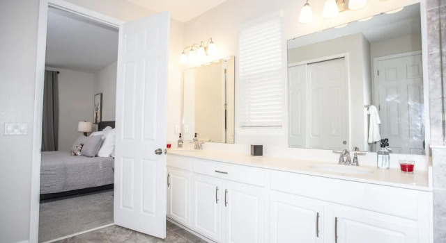 1861 Solara Resort 62099/62196