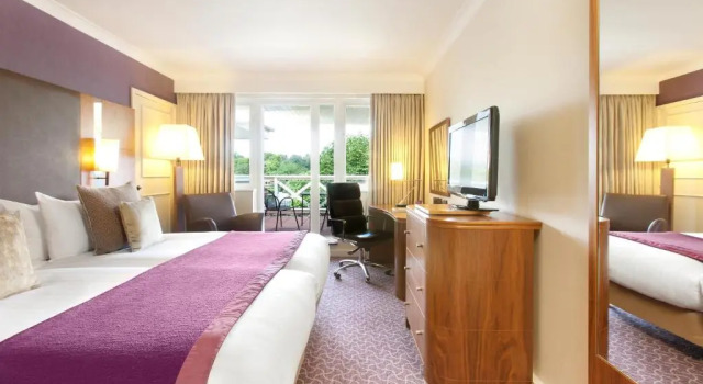Executive- dobbelt værelse med altan Village Hotel Reading