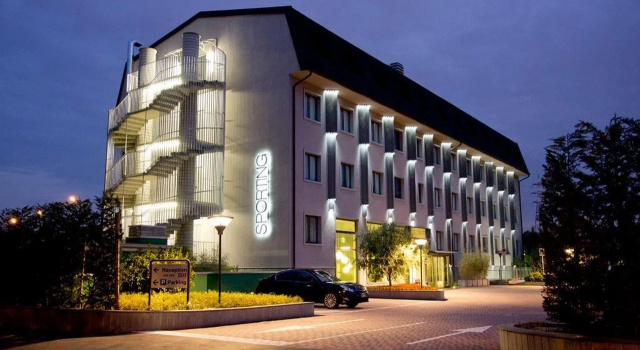 Hotel Sporting Cologno, Buchen Sie Hotel Cologno Monzese Lombardei