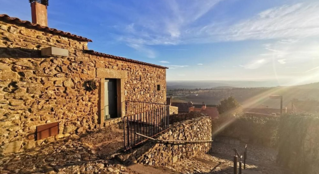 Casa da Cisterna, Забронировать Дом для отпуска Виллы Фигейра-ди-Каштелу-Родригу, Вилла