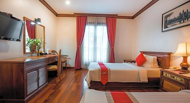 Двухместный номер Standard с балконом Royal Crown Hotel & Spa