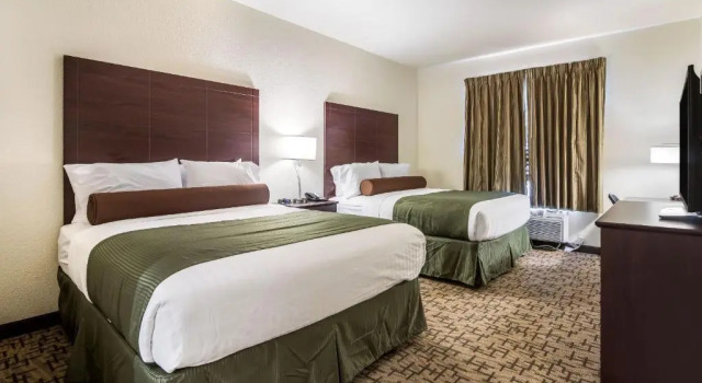 Двухместный номер Standard Cobblestone Hotel & Suites - Victor