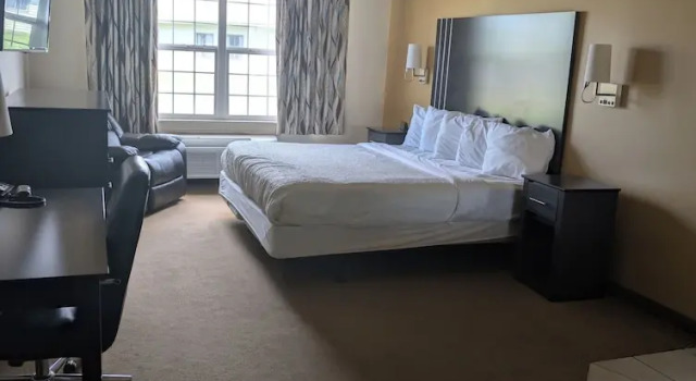Номер Standard Chisholm Inn & Suites