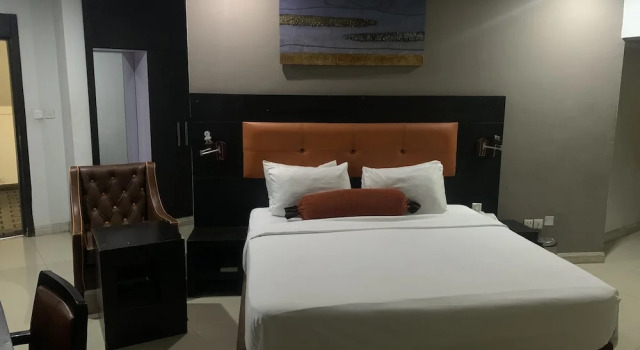 Oakspring Hotel and Luxury Suites, Réserver Hôtel Ikeja 